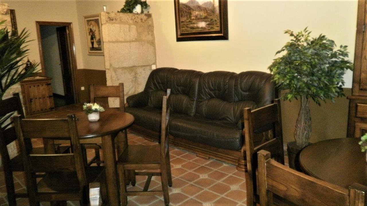 Casa De Los Somoza Melide Kültér fotó