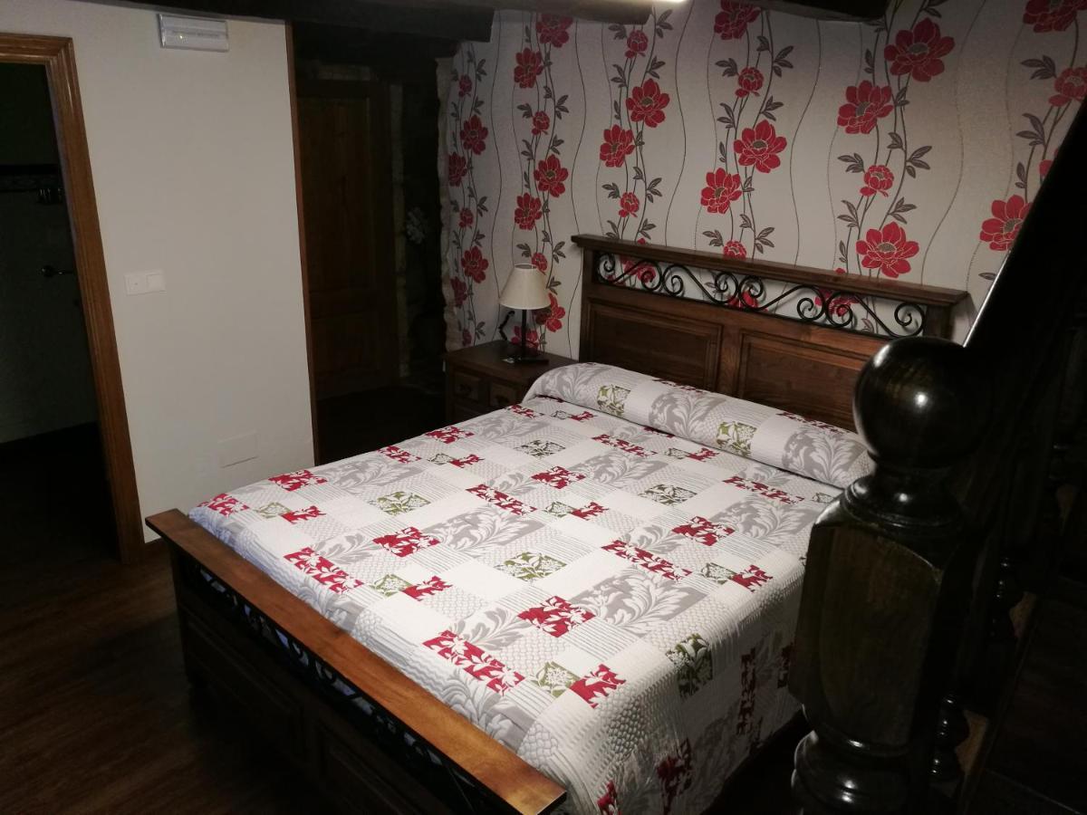 Casa De Los Somoza Melide Kültér fotó